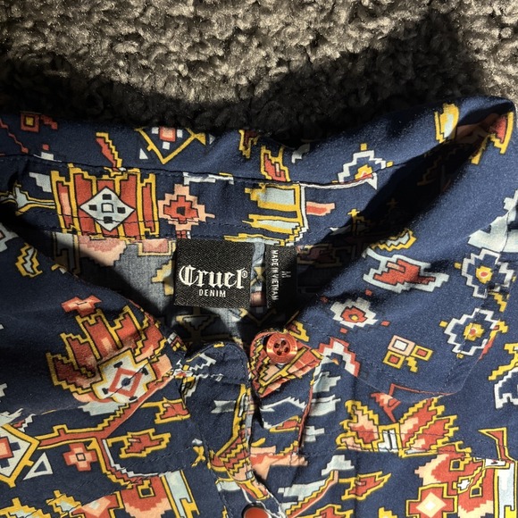 Cruel Denim Womens Rust Pearl Snap Shirt Sz Med Blue Rust Long Sleeve Rayon - Picture 2 of 9